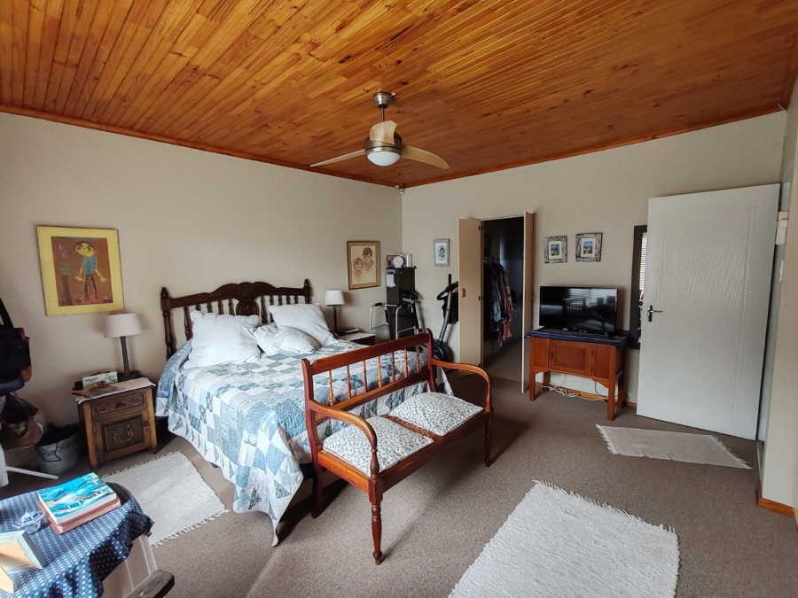 3 Bedroom Property for Sale in Perlemoenbaai Western Cape